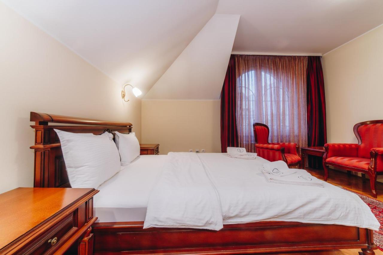 Hotel Madison Kragujevac Ngoại thất bức ảnh